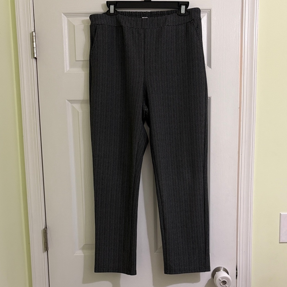 Elegant Women's Black Straight Leg Pants